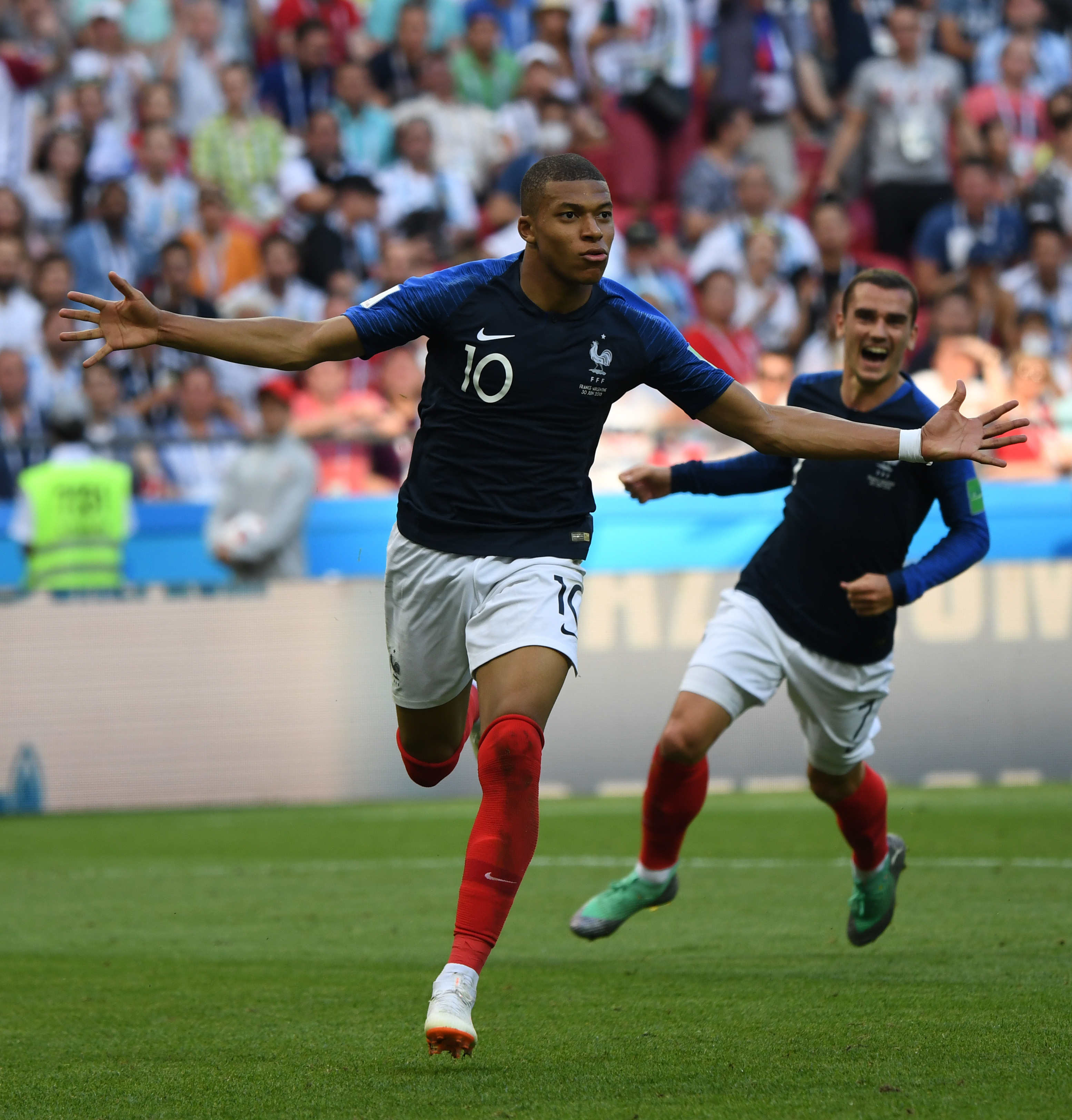 随后又在弱 随后又在弱